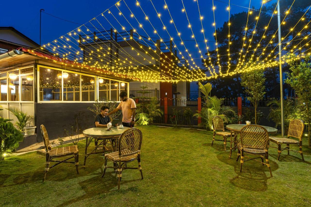 Zostel Shillong Hostel Exterior photo